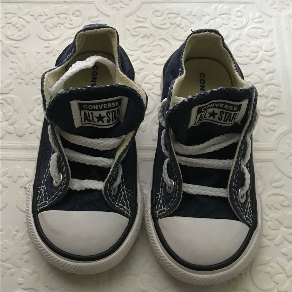 Infant Size 6 Classic Converse Low Top Chucks